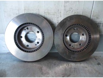 Recambio de disco freno delantero para kia cee´d 1.6 crdi cat referencia OEM IAM 