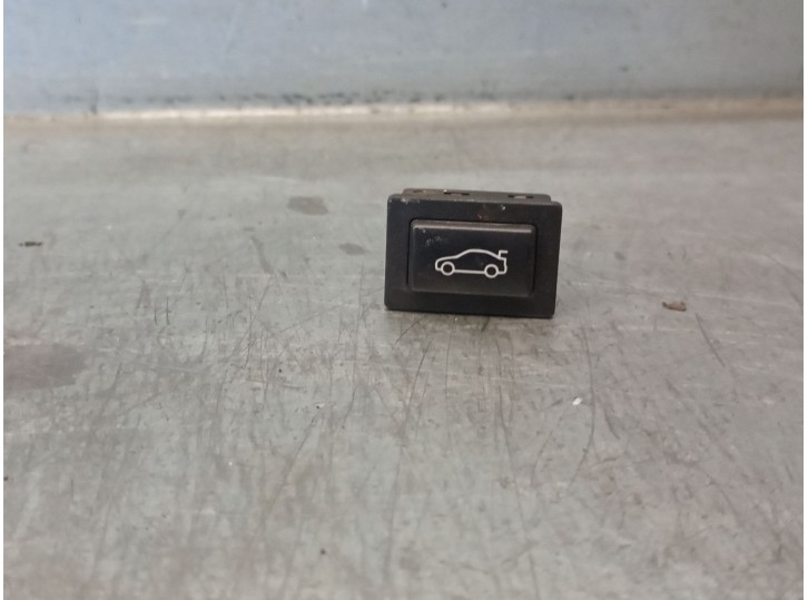 Recambio de interruptor para bmw 3 touring (f31) 330 d xdrive referencia OEM IAM 920031604 61319200316 