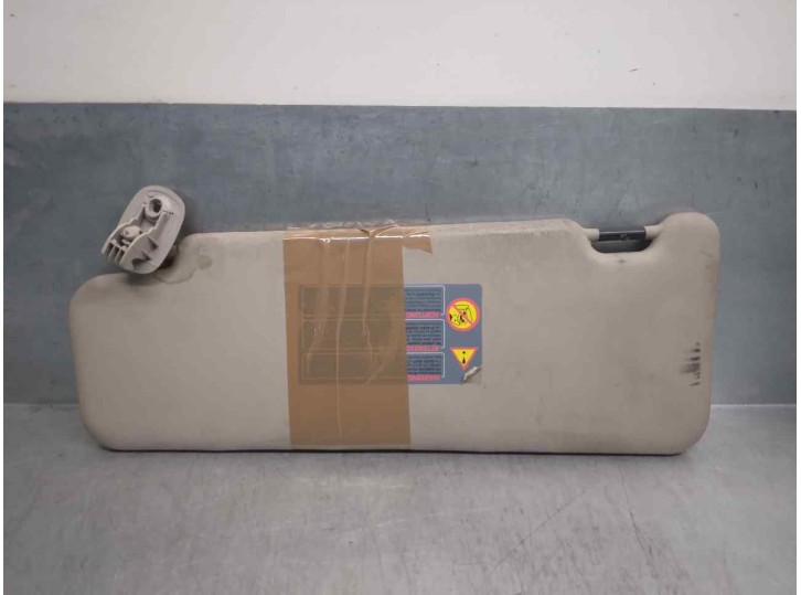 Recambio de parasol derecho para dacia duster 1.5 dci diesel fap cat referencia OEM IAM 964006322R  