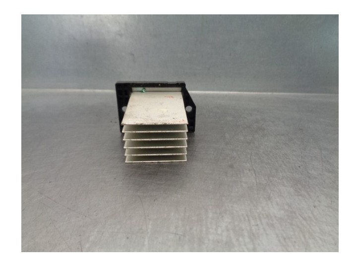 Recambio de resistencia calefaccion para kia magentis 2.0 crdi referencia OEM IAM 972353K000 