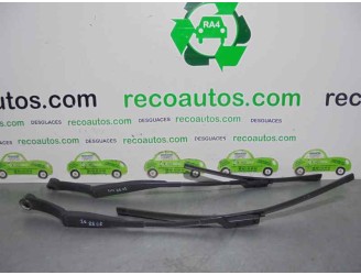 Recambio de brazo limpia delantero derecho para kia cee´d 1.6 crdi cat referencia OEM IAM 983211H000 