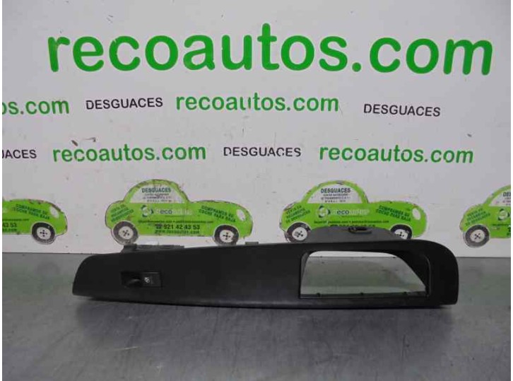 Recambio de mando elevalunas delantero derecho para kia cee´d 1.6 crdi cat referencia OEM IAM 823611H000 