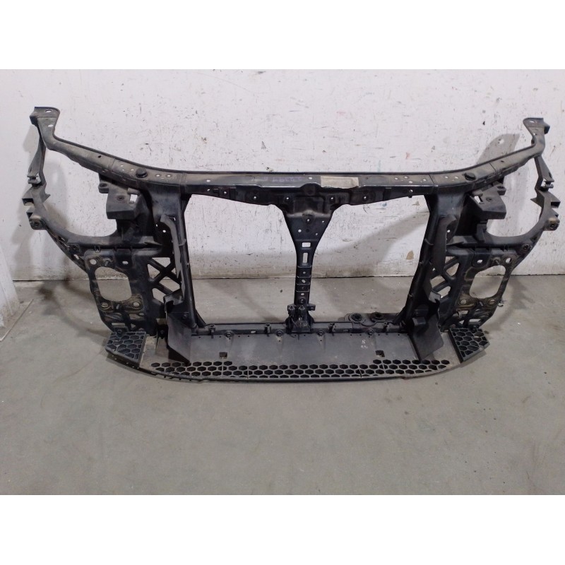 Recambio de panel frontal para kia cee´d hatchback (ed) 1.6 crdi 115 referencia OEM IAM 641011H300 641011H300 