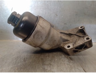 Recambio de soporte filtro aceite para mercedes-benz clase a (w168) 1.4 cat referencia OEM IAM A1661800710 A1661800710 