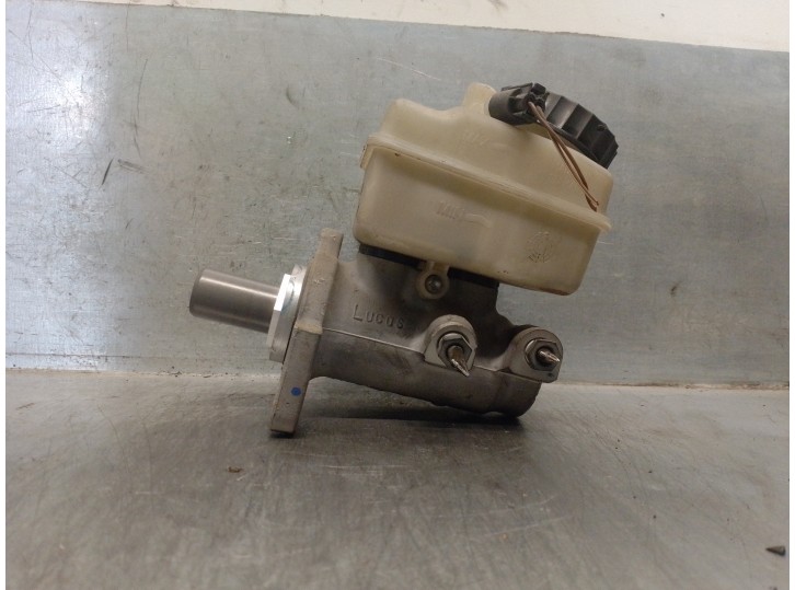 Recambio de bomba freno para mercedes-benz clase a (w168) 2.1 cat referencia OEM IAM A1684300302 32066868 