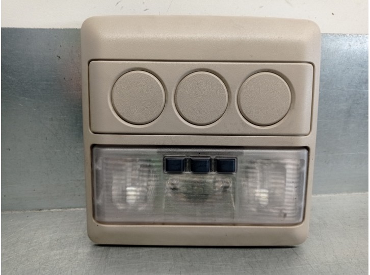Recambio de luz interior para land rover discovery v6 td edition 60 yrs referencia OEM IAM XDE500420LUM 