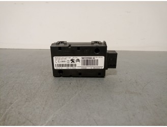 Replacement sensor for Peugeot 3008 I Minivan (0U_) 1.6 HDi OEM IAM reference 9807299980 