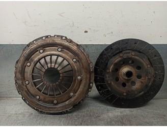 Recambio de kit embrague para seat ibiza (6k1) 1.9 tdi referencia OEM IAM 074141025B 701014 VALEO