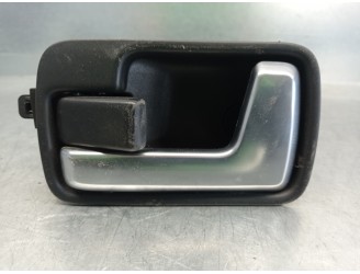Recambio de maneta interior delantera izquierda para land rover discovery v6 td edition 60 yrs referencia OEM IAM 5 PUERTAS