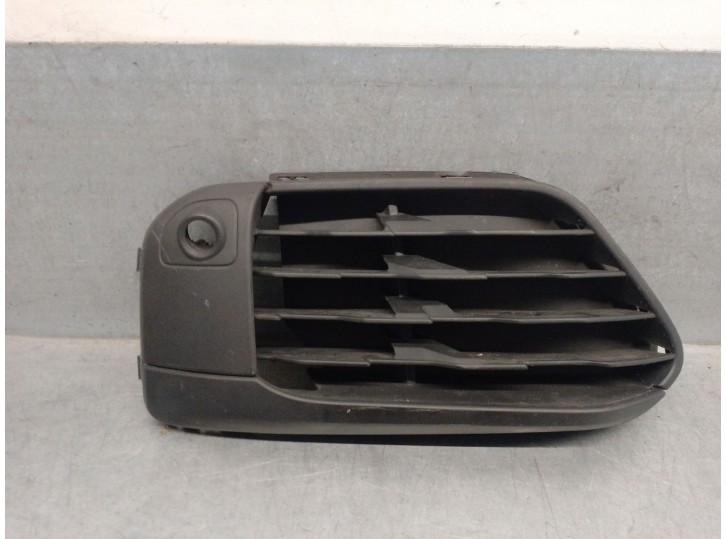 Recambio de rejilla paragolpes izquierda para bmw x1 (f48) sdrive 16 d referencia OEM IAM 51117374203 51117453979 