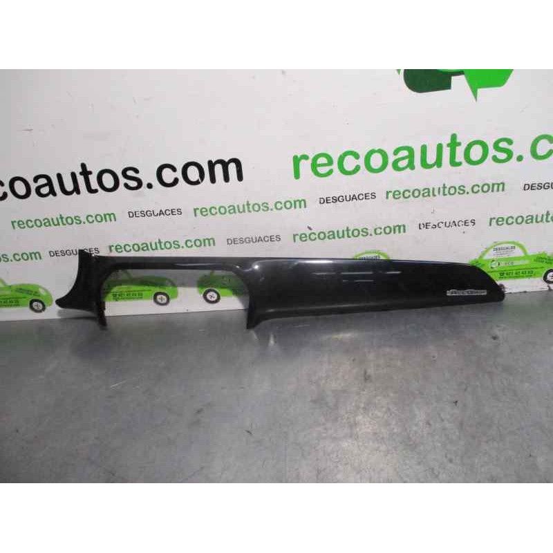 Recambio de moldura para suzuki vitara 1.6 ddis turbodiesel cat referencia OEM IAM 7382254P3  