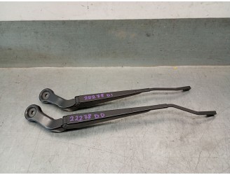 Recambio de brazo limpia delantero derecho para mini mini (f55) cooper s referencia OEM IAM 7335477 61617335477 