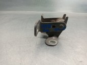 Replacement tailgate hinge for Land Rover Discovery V6 TD Edition 60 Yrs OEM IAM reference 