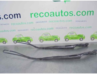 Recambio de brazo limpia delantero derecho para renault master desde ´98 2.8 tdi referencia OEM IAM 7701044529  