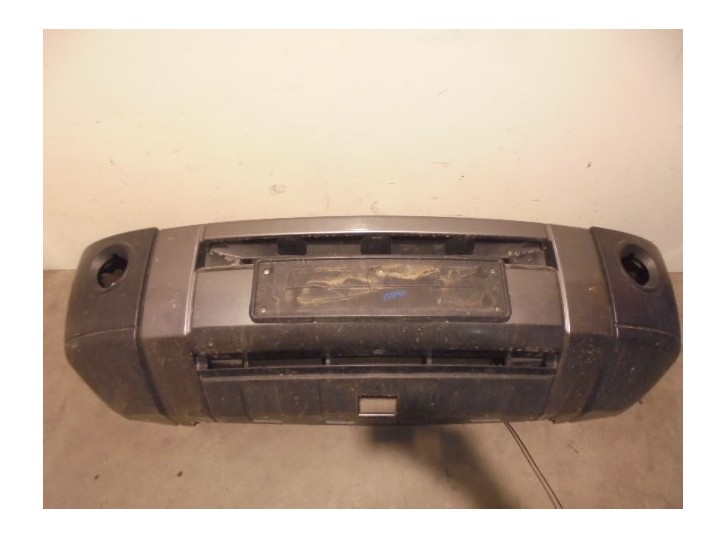 Recambio de paragolpes delantero para land rover discovery v6 td edition 60 yrs referencia OEM IAM DPB500054LML GRIS OCURO 