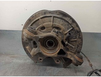 Recambio de mangueta trasera derecha para land rover discovery v6 td edition 60 yrs referencia OEM IAM RLH500020 