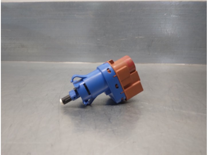 Recambio de interruptor para fiat panda (319) 1.2 cat referencia OEM IAM 50512681  