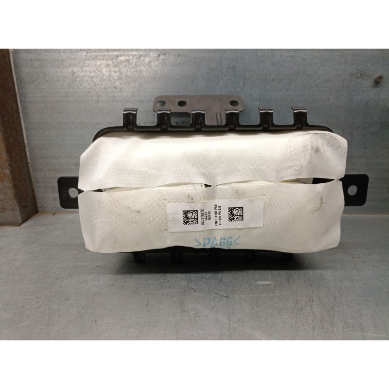 Recambio de airbag delantero derecho para ssangyong xlv suv e-xgi 160 referencia OEM IAM 8620235000  8620235500