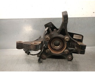 Recambio de mangueta delantera derecha para hyundai i30 station wagon (gd) 1.6 crdi referencia OEM IAM 51716A2000 51716A2000 