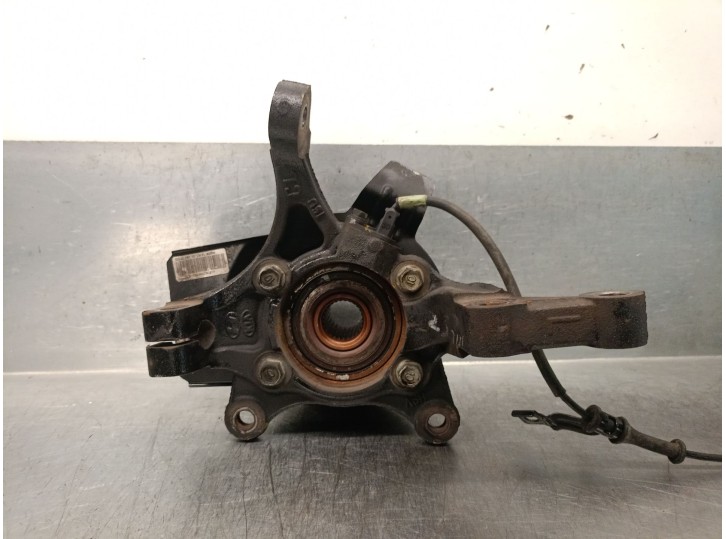 Recambio de mangueta delantera izquierda para hyundai i30 station wagon (gd) 1.6 crdi referencia OEM IAM 51715A2000 51715A2000 