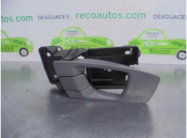Recambio de maneta interior trasera izquierda para kia carens 2.0 turbodiesel cat referencia OEM IAM 0K2FA59330  