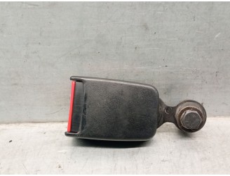 Recambio de enganche cinturon para suzuki vitara (et) hdi (se 420hdi) referencia OEM IAM 8490485C705FJ 8490485C705FJ 