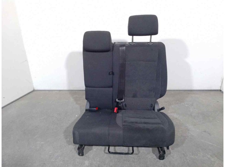 Recambio de asientos trasero izquierdo para volkswagen tiguan (5n2) 2.0 tdi referencia OEM IAM 4818609 TELA NEGRA 5 PUERTAS
