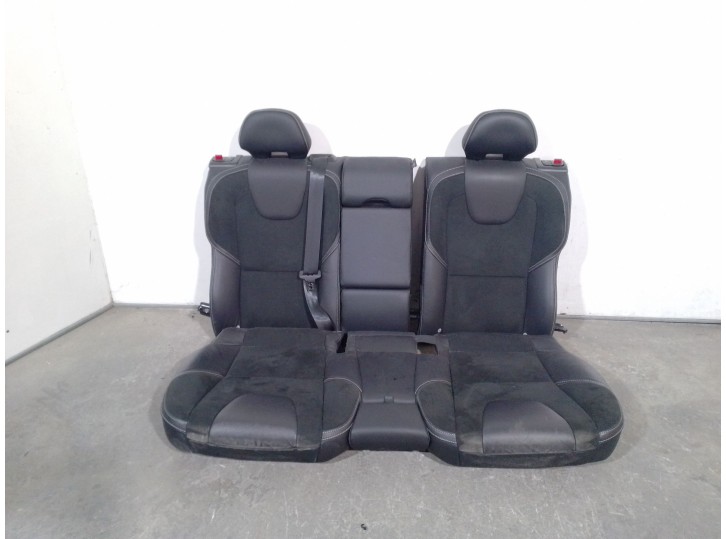 Recambio de asientos traseros para volvo v40 hatchback (525) d3 referencia OEM IAM 39822060 39822060 