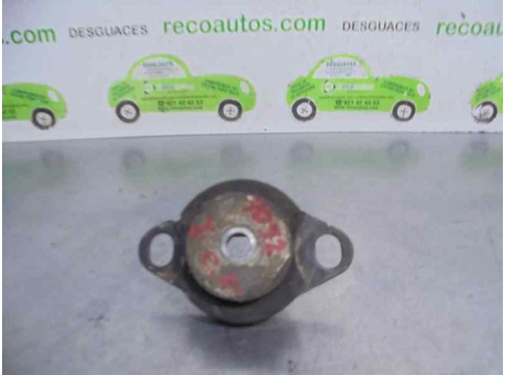 Recambio de soporte motor izquierdo para renault kangoo (f/kc0) express comfort 4x4 referencia OEM IAM 8200089697D 