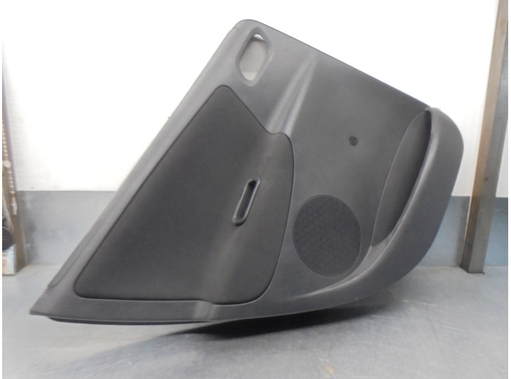 Recambio de guarnecido puerta trasera izquierda para peugeot 207 hdi fap referencia OEM IAM 96828169ZD 