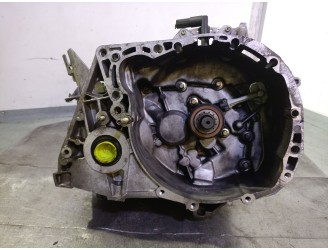 Recambio de caja cambios para renault scenic ii 1.6 16v referencia OEM IAM JR5104 7701723235 A085526