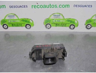 Recambio de mando elevalunas trasero derecho para toyota avensis verso (m20) 1998 referencia OEM IAM 8403044020  