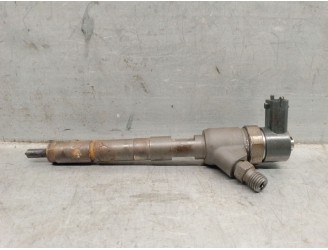 Replacement injector for Fiat Punto (188_) 1.3 JTD 16V OEM IAM reference 0445110083 0445110083 BOSCH
