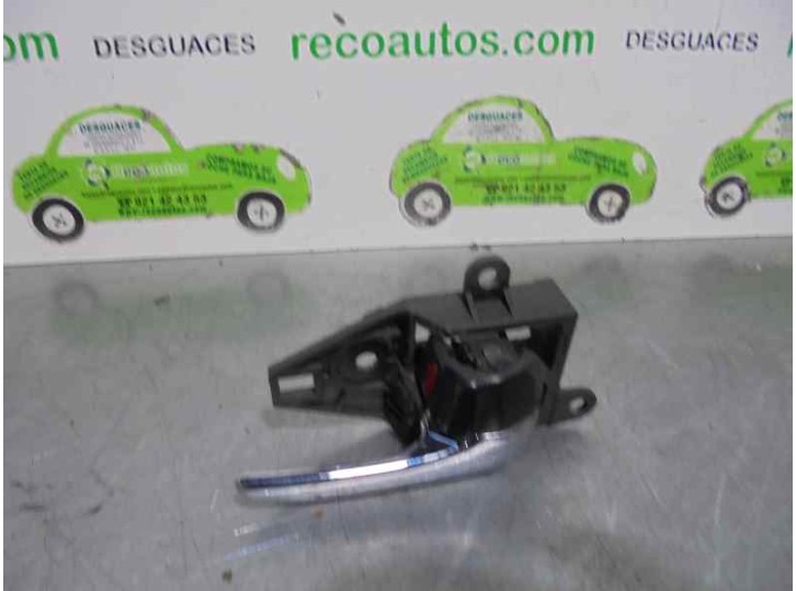 Recambio de maneta interior delantera derecha para toyota avensis verso (m20) 1998 referencia OEM IAM 6920520180C0  