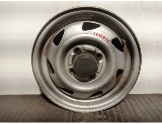 Recambio de llanta para ford fiesta berl./courier 1.8 diesel referencia OEM IAM 89FB-AC R1341/2JX13X37.5 HIERRO