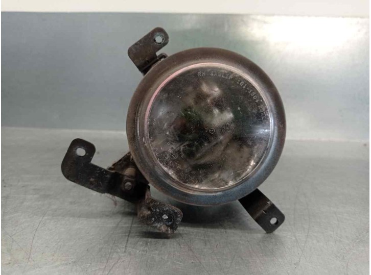 Replacement right fog light for Hyundai Getz (TB) 1.1 12V cat OEM IAM reference 