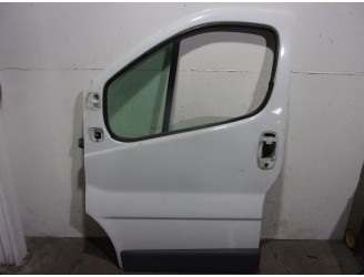 Recambio de puerta delantera izquierda para opel vivaro furgón/combi (07.2006 =>) referencia OEM IAM 4408261 BLANCA 5 PUERTAS