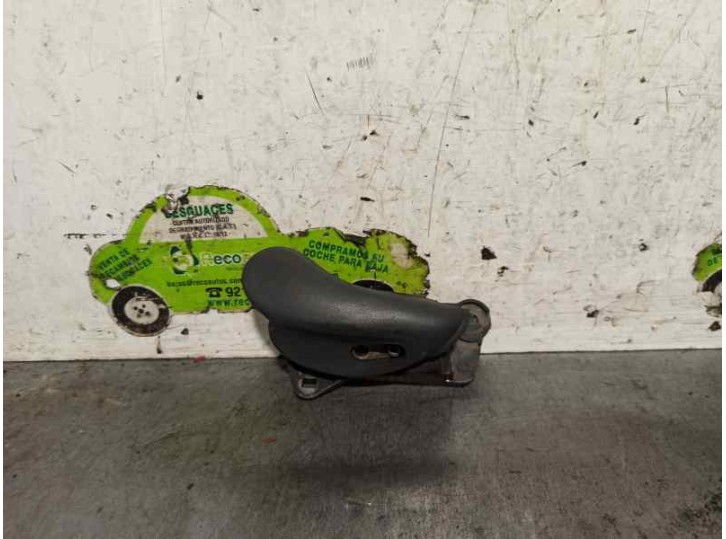 Replacement front right interior door handle for Fiat Ducato closed box 15 (from 03.02) 2.8 JTD cat OEM IAM reference 