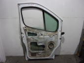 Recambio de puerta delantera izquierda para opel vivaro furgón/combi (07.2006 =>) referencia OEM IAM 4408261 BLANCA 5 PUERTAS