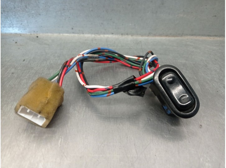 Recambio de mando elevalunas delantero derecho para mazda xedos 6 (ca) 1.6 16v referencia OEM IAM C8HD85 002166370