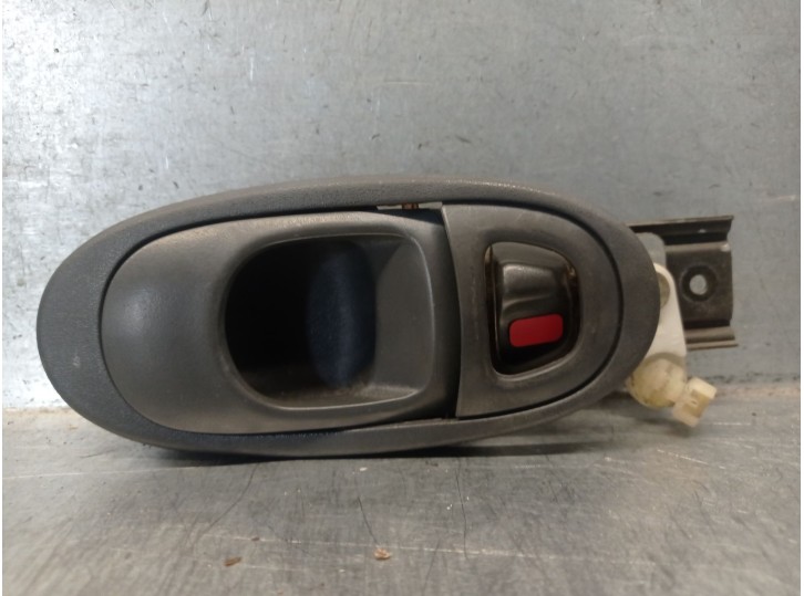Recambio de maneta interior trasera derecha para mazda xedos 6 (ca) 1.6 16v referencia OEM IAM C00172330D65 C00172330D65 