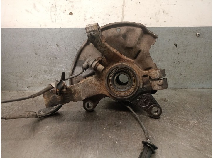 Recambio de mangueta delantera derecha para mazda xedos 6 (ca) 1.6 16v referencia OEM IAM C00133021A C00133021A 