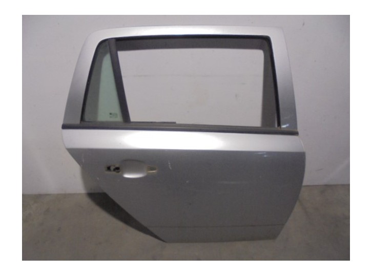 Recambio de puerta trasera derecha para opel astra h caravan referencia OEM IAM 124091 GRIS 5 PUERTAS
