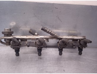 Recambio de rampa inyectora para audi a6 berlina (4b2) 1.8 t referencia OEM IAM 06B133681  