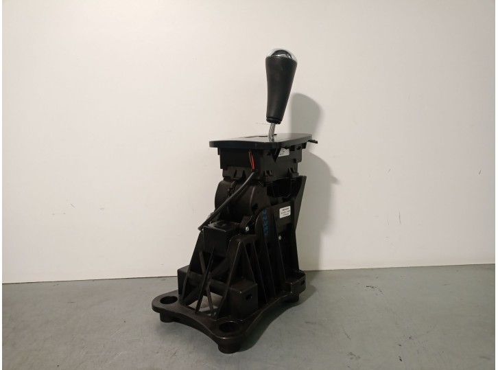 Recambio de palanca cambio para peugeot 3008 i monospace (0u_) 1.6 hdi referencia OEM IAM 9687024580 2400JR 