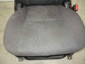 Recambio de asiento delantero derecho para toyota avensis verso (m20) 1998 referencia OEM IAM TELA NEGRA 5 PUERTAS