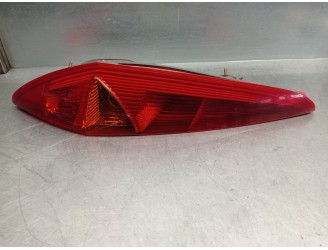 Recambio de piloto trasero izquierdo para fiat punto berlina (188) 1.2 16v elx referencia OEM IAM 46794078  3 PUERTAS