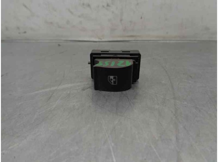 Recambio de mando elevalunas trasero izquierdo para lancia musa (184) 1.3 jtd 16v referencia OEM IAM B569  