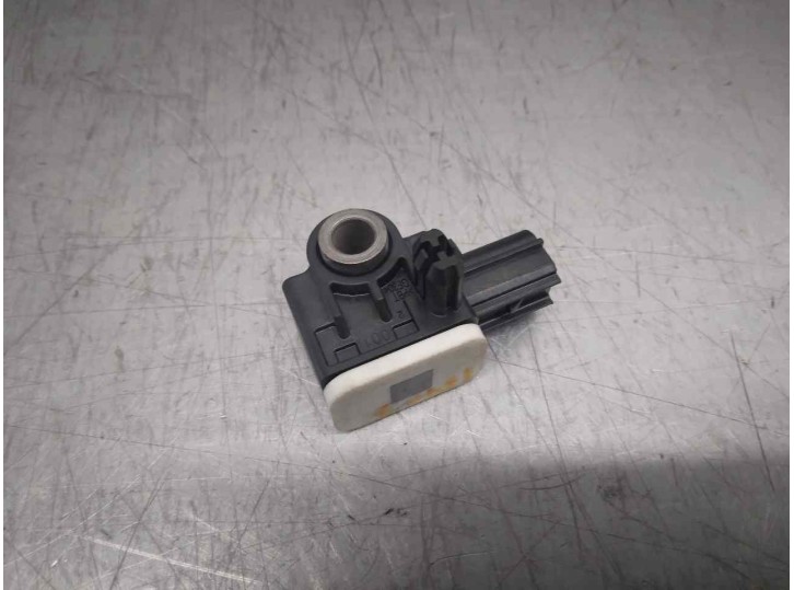 Recambio de sensor impacto para ford focus lim. (cb8) 1.6 tdci cat referencia OEM IAM AM5T14B342AA 