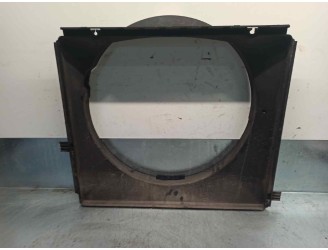 Recambio de calandra delantera de radiador para ssangyong rodius 2.7 turbodiesel cat referencia OEM IAM 2101021351 